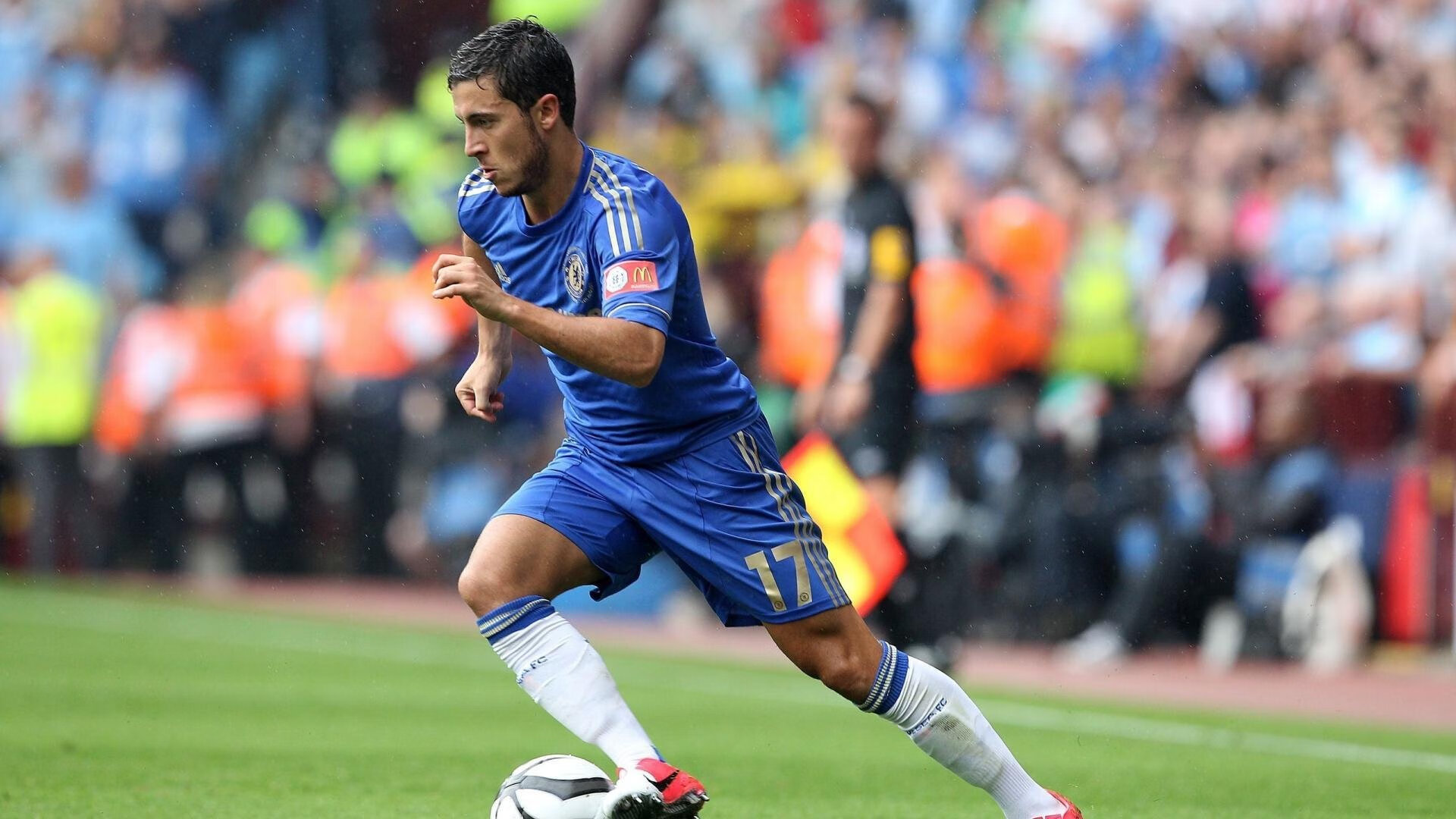 曼联俱乐部备战英超联赛，教练展望冠军梦想，英超曼联主教练