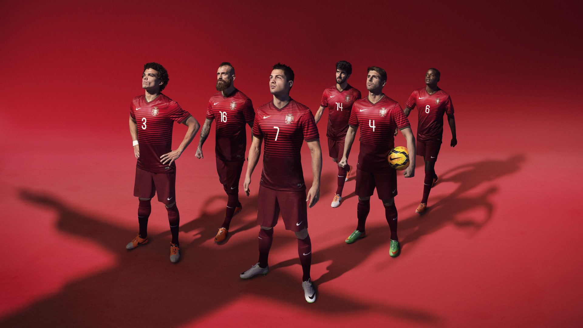 欧国联比赛：斯洛文尼亚队险胜波黑队，斯洛文尼亚对波兰